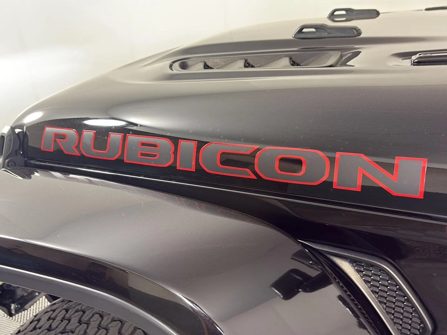 Used 2019 Black Clearcoat Jeep Rubicon image 11
