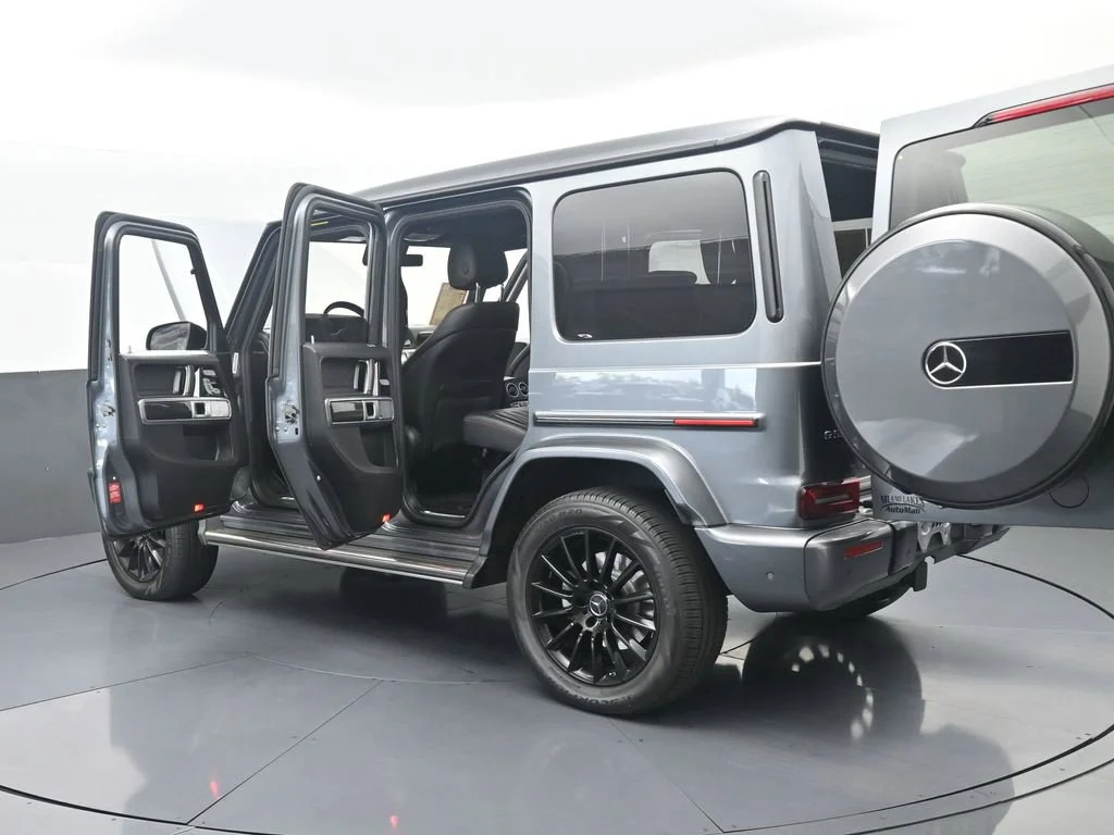 Used 2021 Gray Mercedes-Benz G 550 image 79