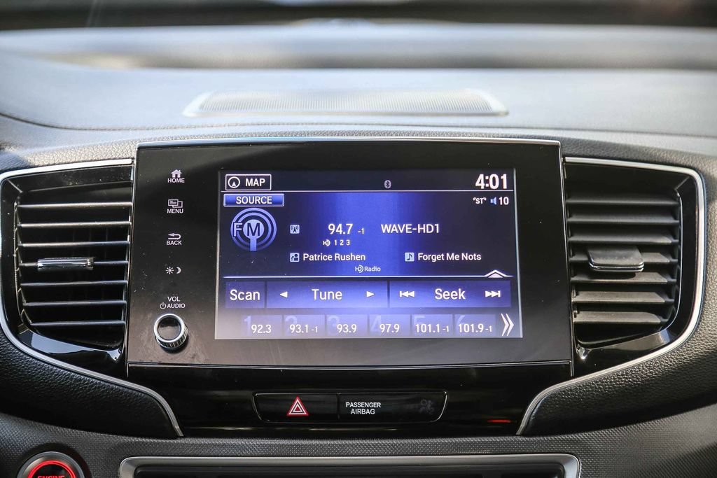 Certified Used 2023 Modern Steel Metallic Honda AWD RTL-E image 43