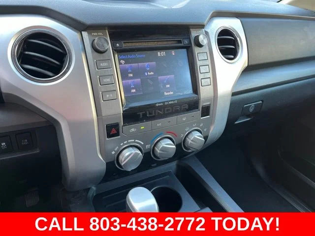 Used 2015 Blue Toyota SR5 image 22