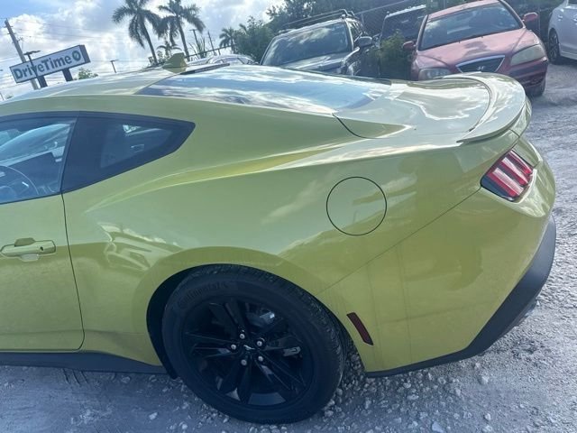 Used 2025 Yellow Ford GT image 10