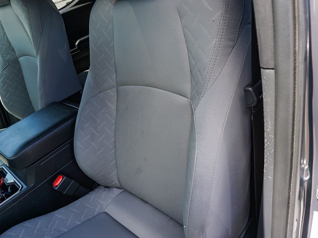 Used 2025  Toyota SR5 image 20