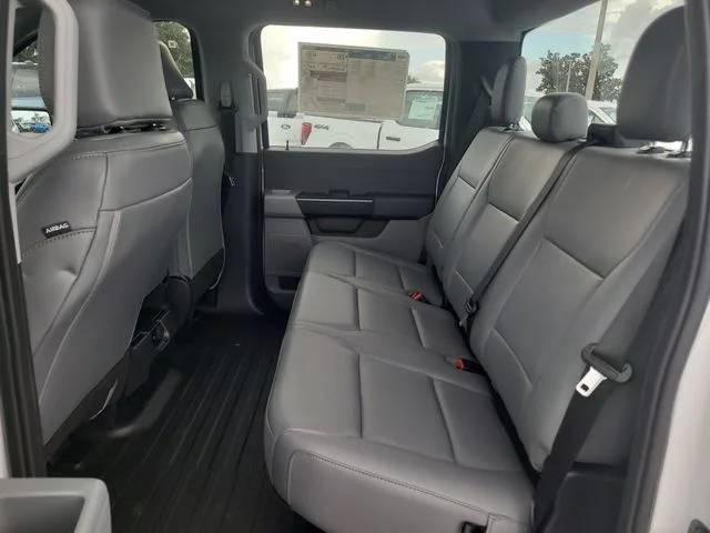 New 2026 Oxford White Ford XL image 12