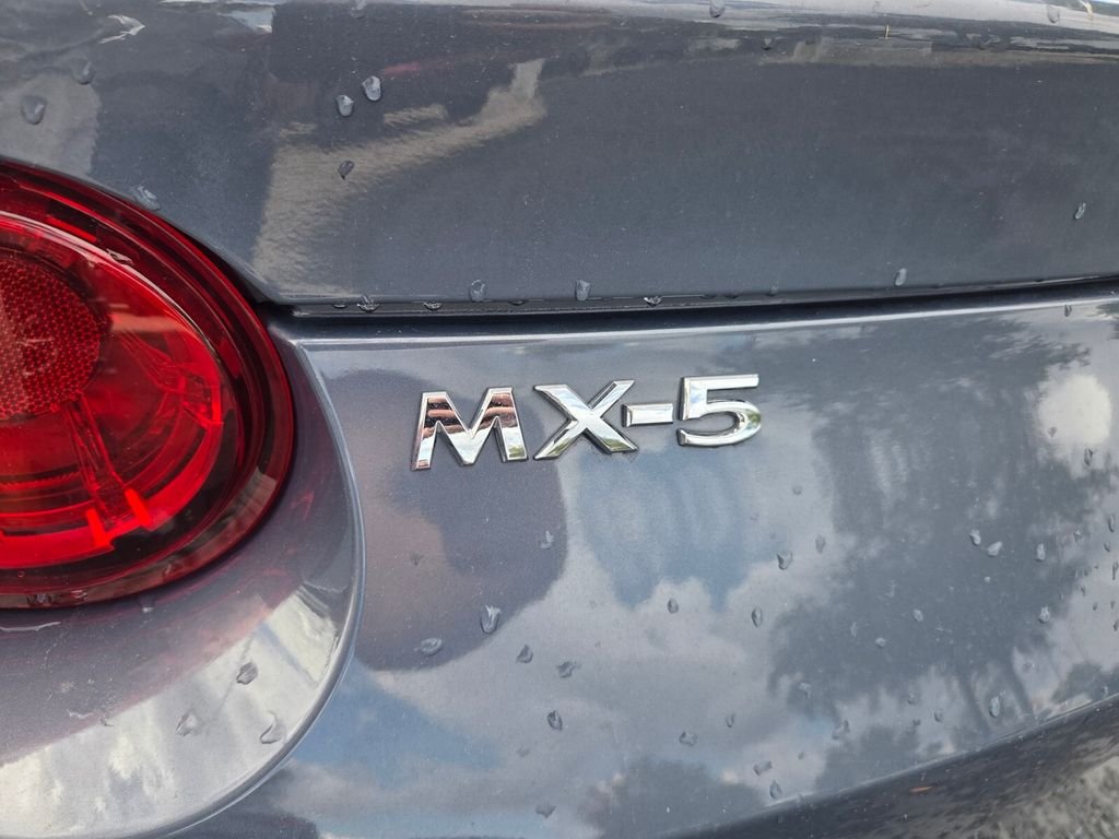 Used 2021 Gray Mazda Grand Touring image 11