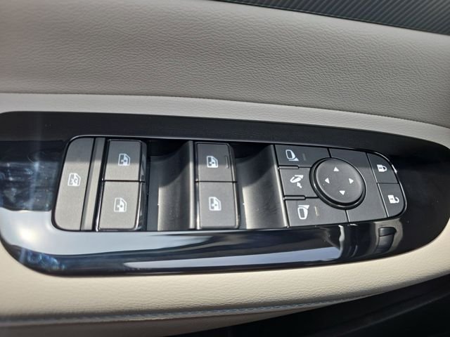 New 2026 Everest White Pearl TriCoat Nissan Platinum image 29