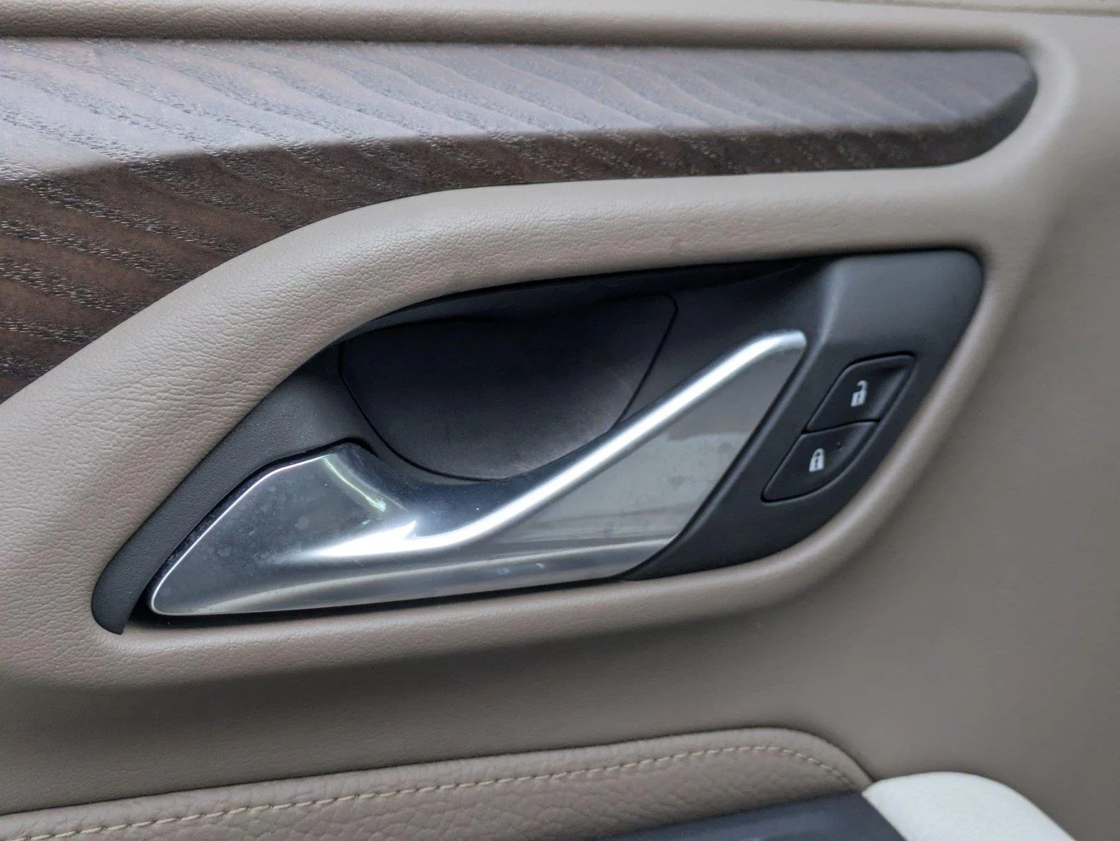 Used 2024 Midnight Blue Metallic GMC Denali image 29