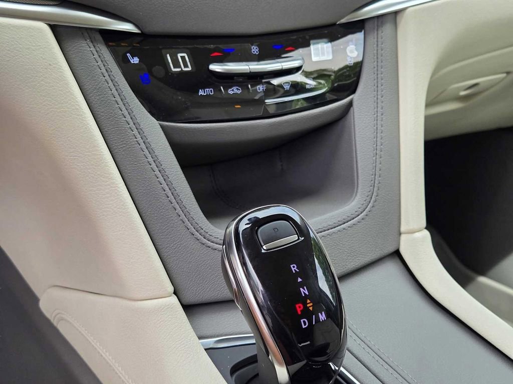New 2026 Crystal White Tricoat Cadillac Premium Luxury image 28