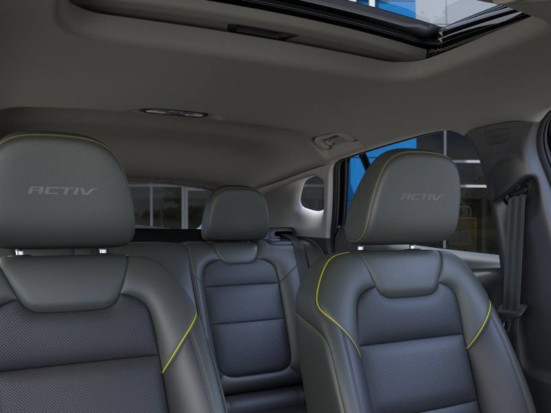 New 2026 Summit White Chevrolet ACTIV image 24