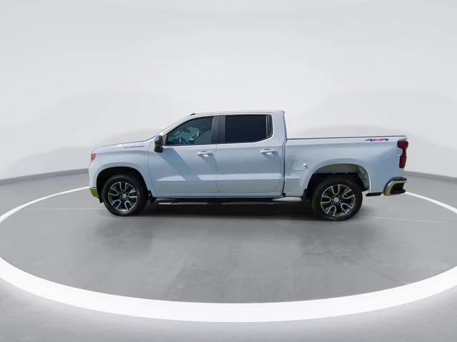 Used 2023 White Chevrolet LT image 5