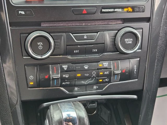 Used 2018 Red Ford XLT image 26