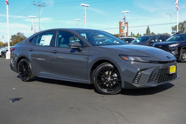 New 2026 Underground Toyota  SE image 6