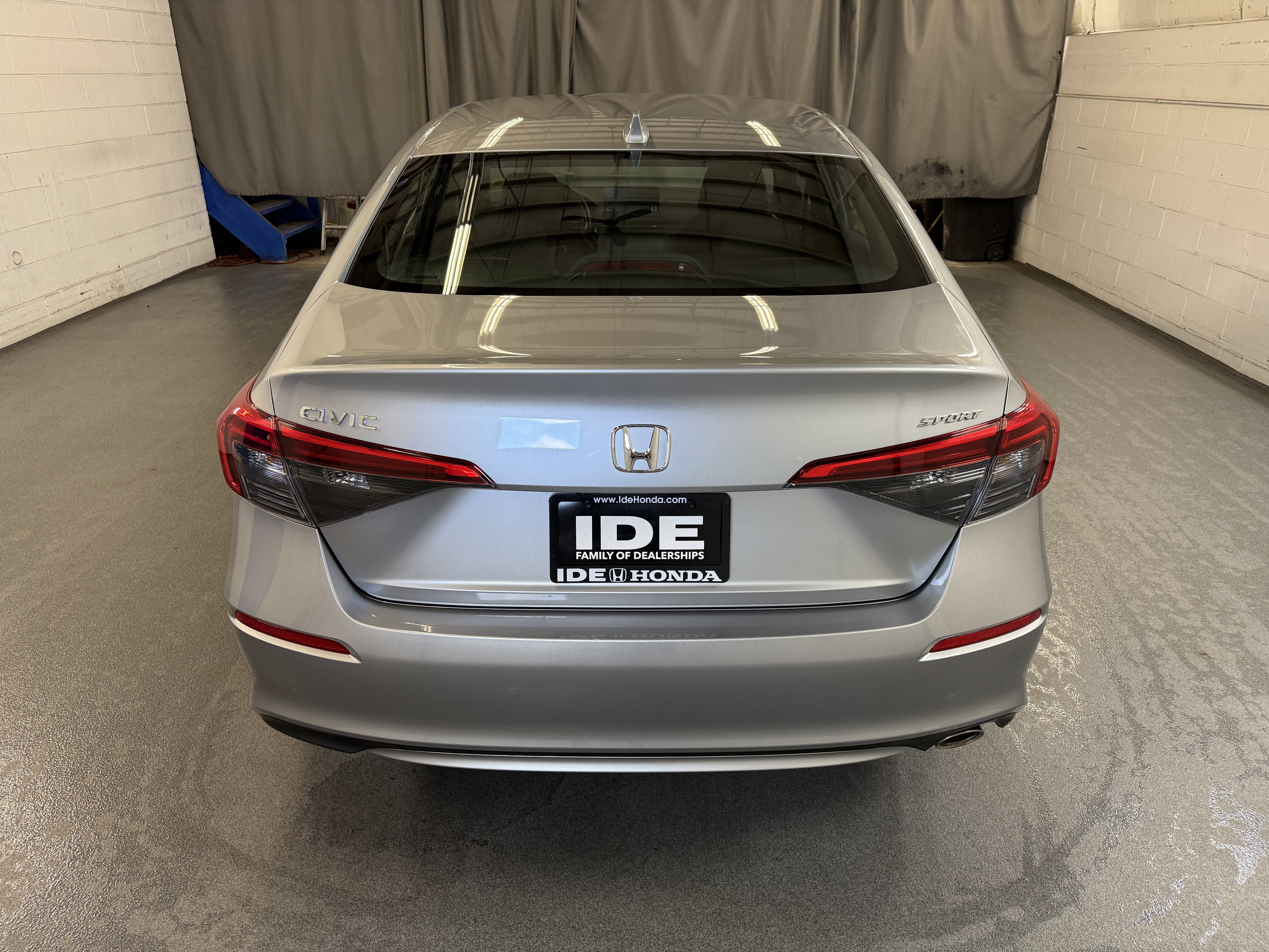 Certified Used 2023 Lunar Silver Metallic Honda Sport image 7