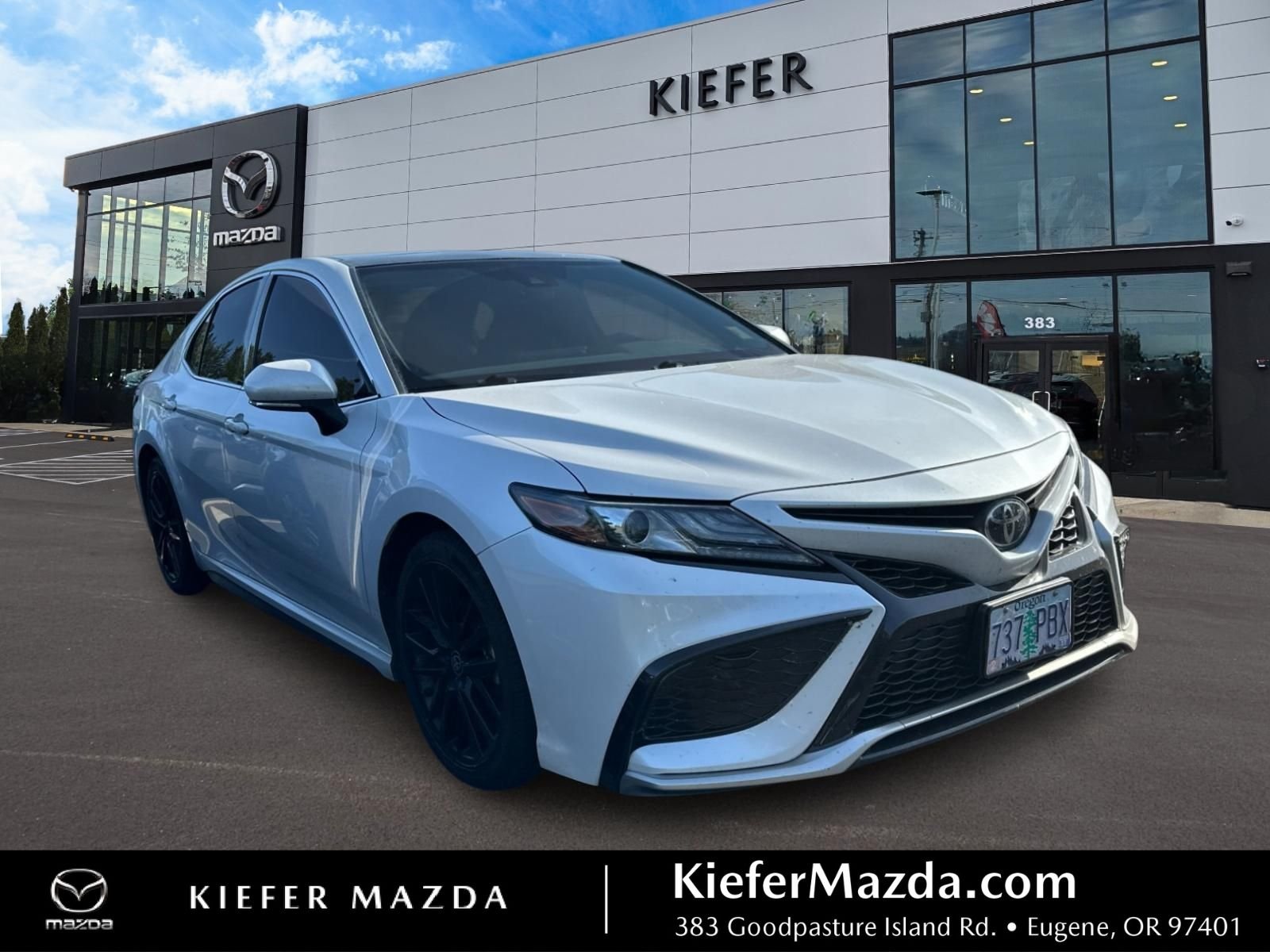 2023 Toyota Camry XSE's photo