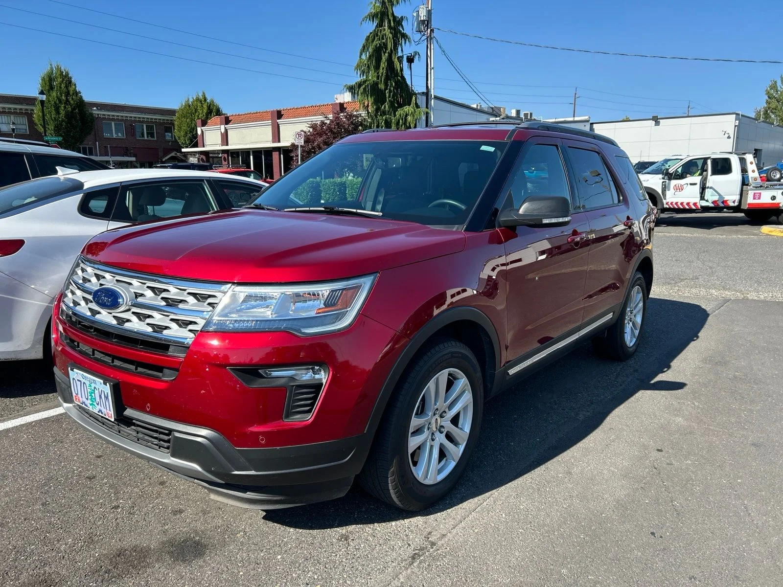 Used 2019 Ruby Red Metallic Ford XLT image 1