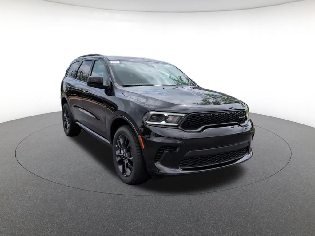 New 2026 Diamond Black Clear-Coat Exterior Paint Dodge GT image 4
