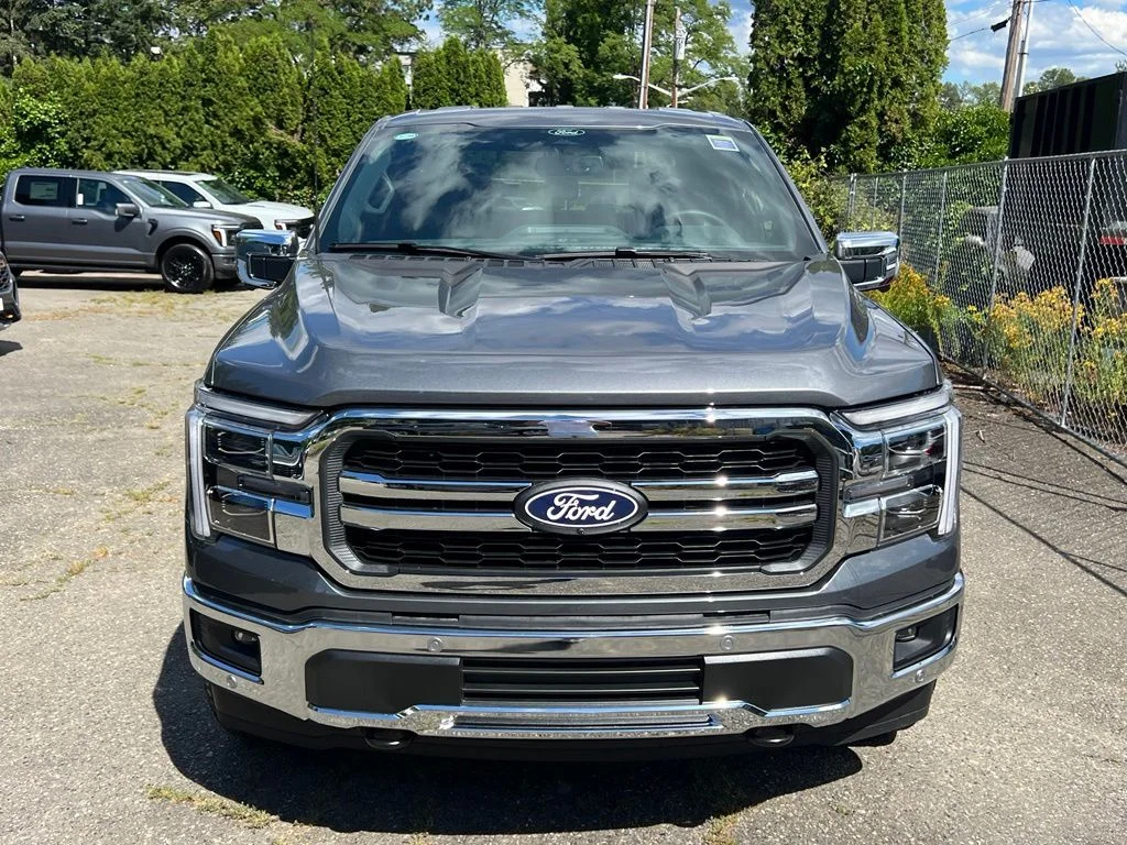 New 2026 Carbonized Gray Metallic Ford Lariat® image 5