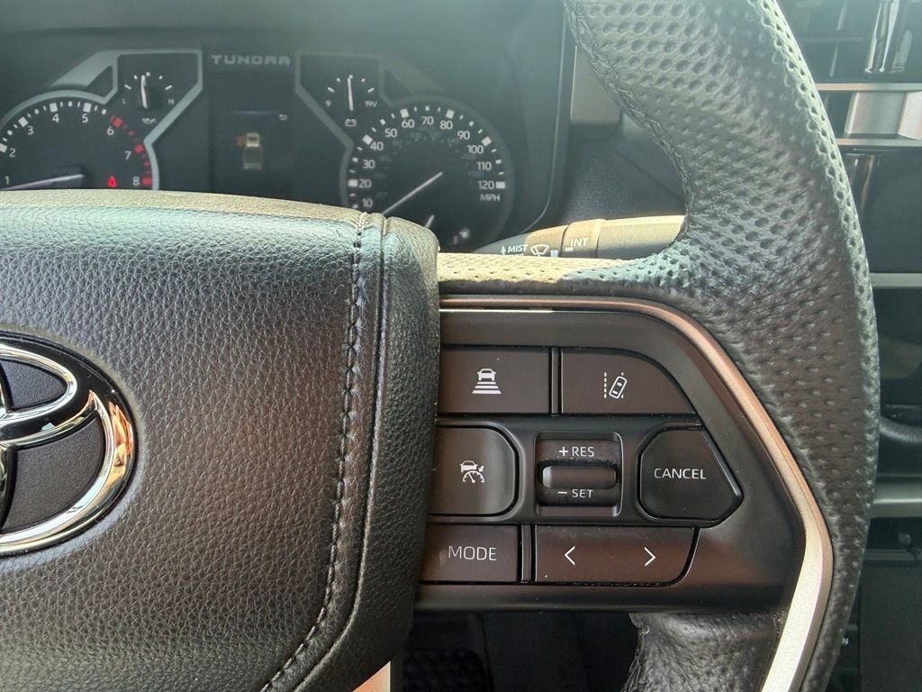 Used 2025 White Toyota SR5 image 37