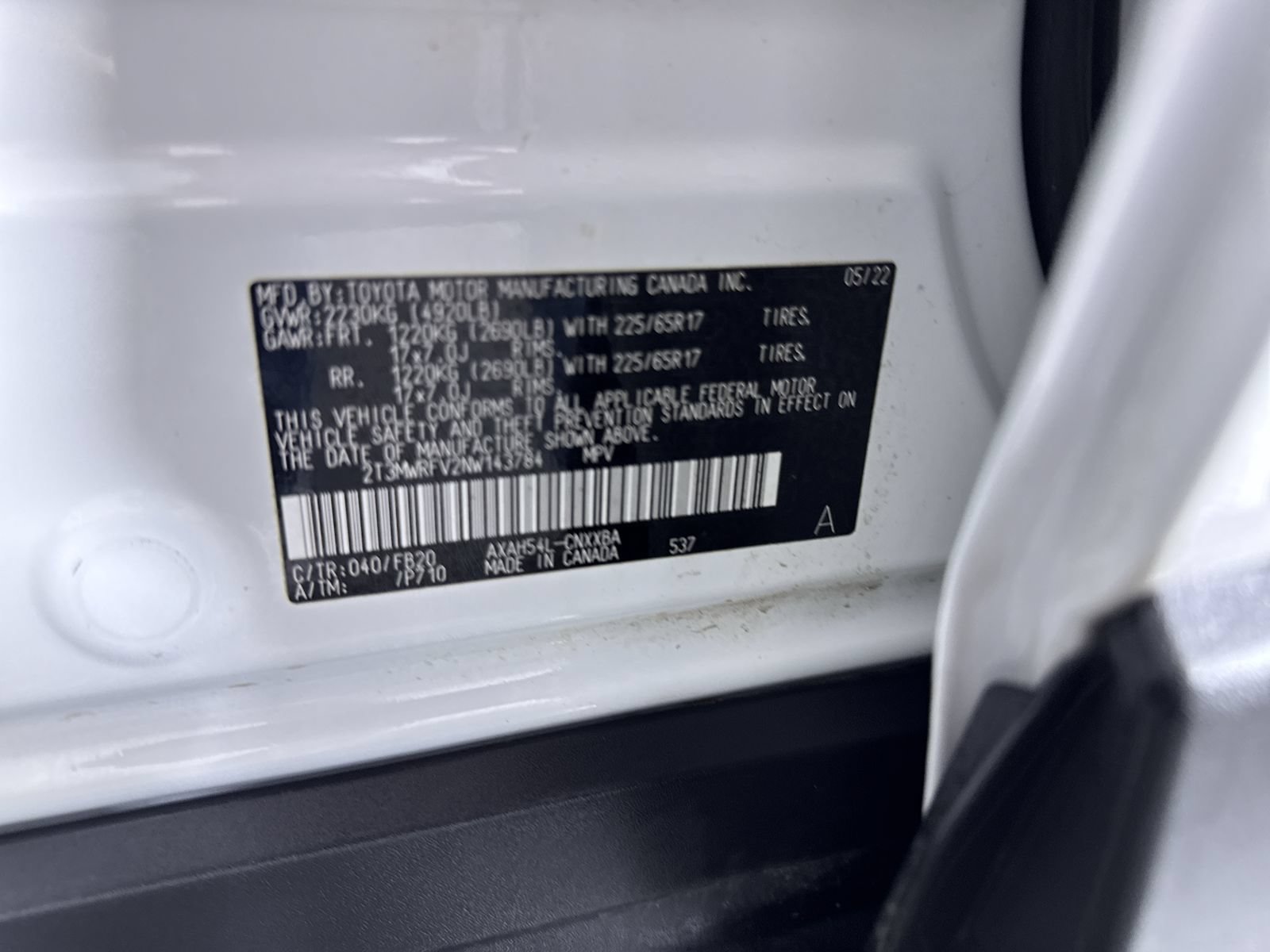 Used 2022 White Toyota Hybrid LE image 17