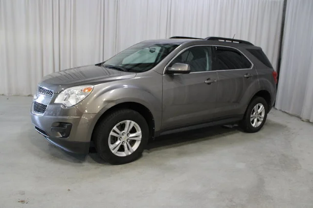 Used 2010 Gray Chevrolet LT image 25