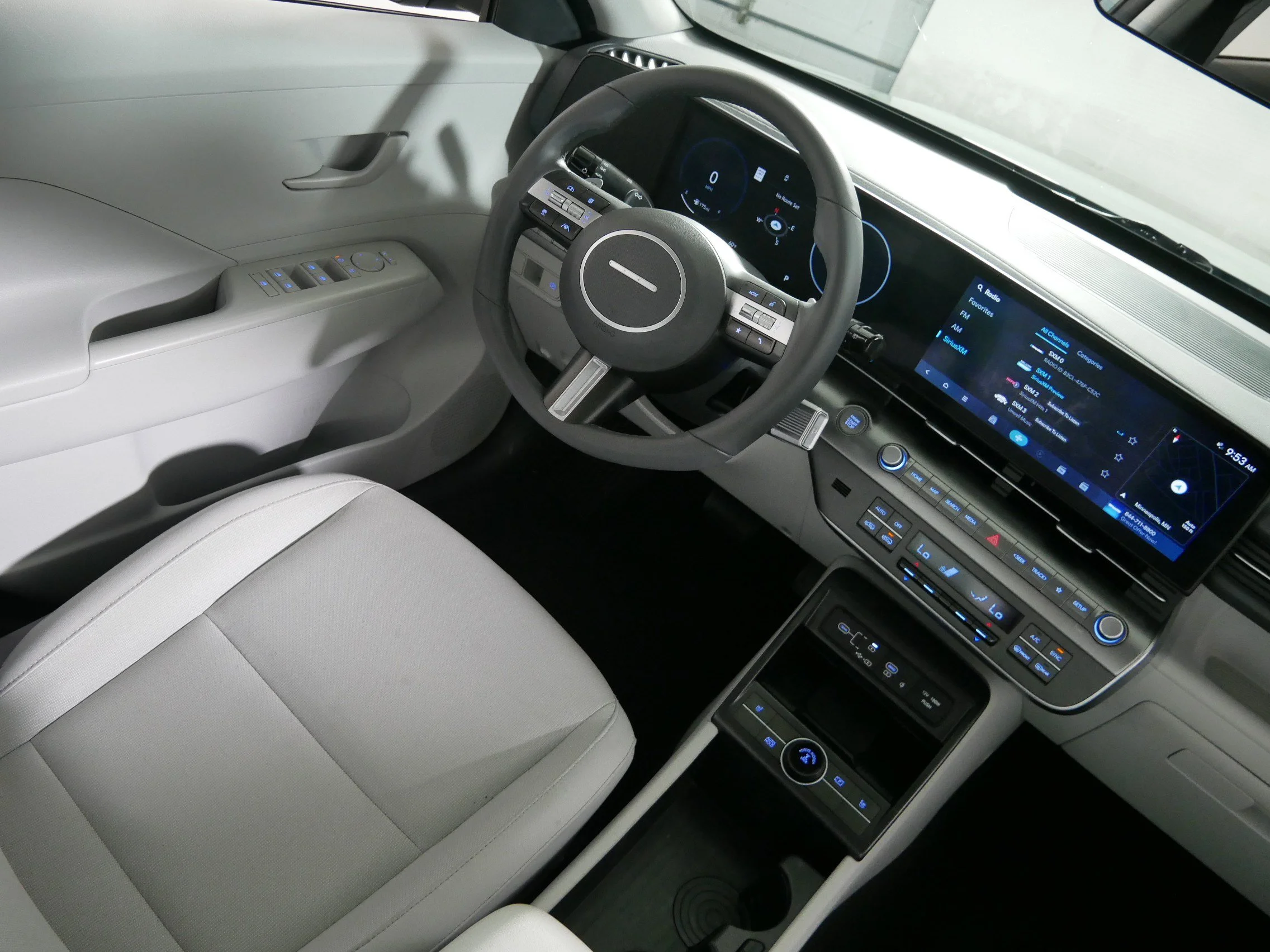 Used 2024 Mirage Green Hyundai SEL image 9