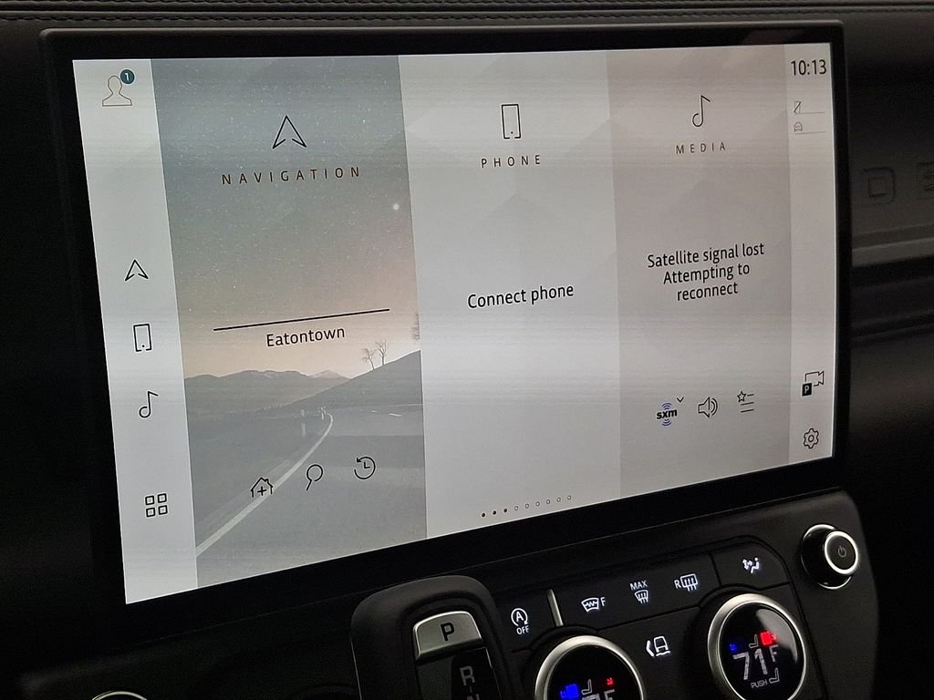 New 2026 Santorini Black Land Rover V8 image 18