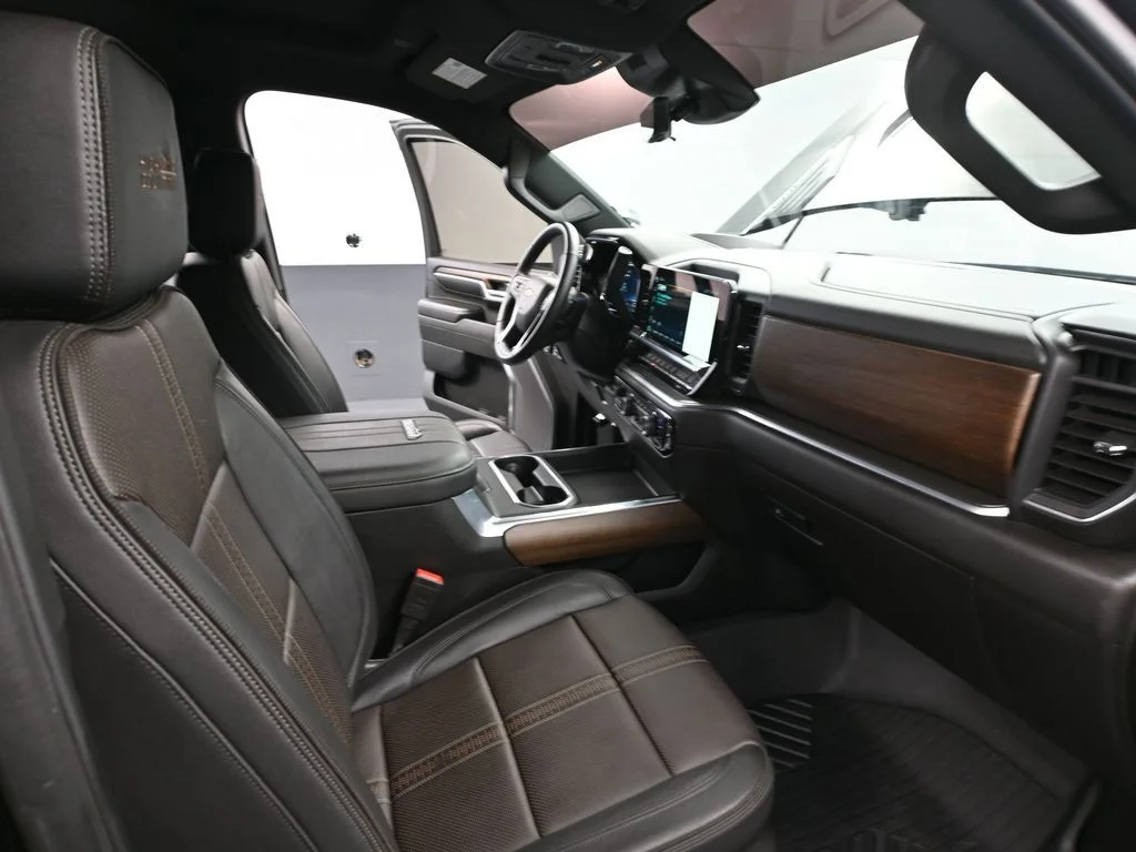2024 Chevrolet Silverado 3500HD High Country - Photo 57