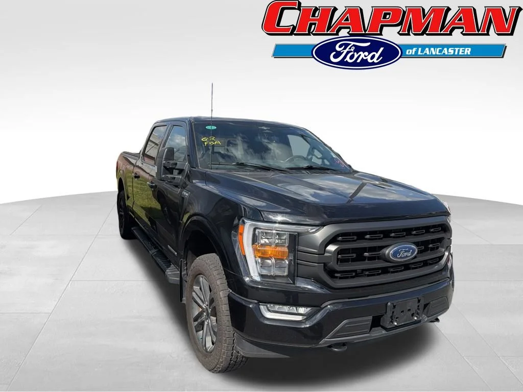 Used 2023 Black Ford XLT image 3