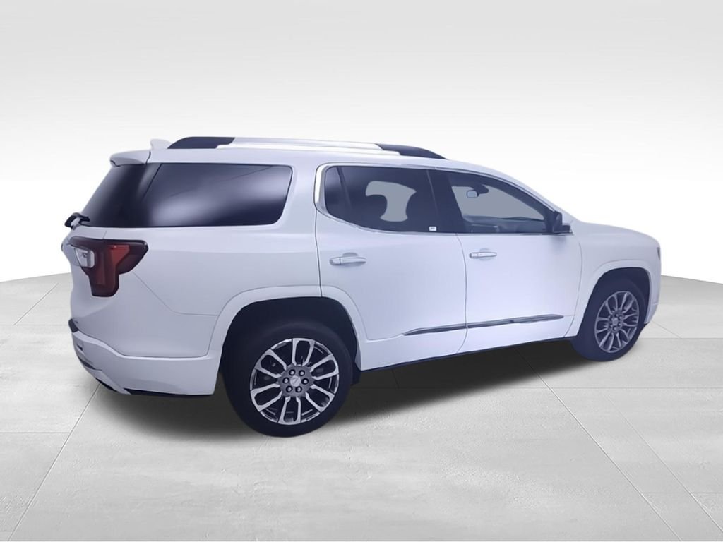 Used 2023 White GMC Denali image 10