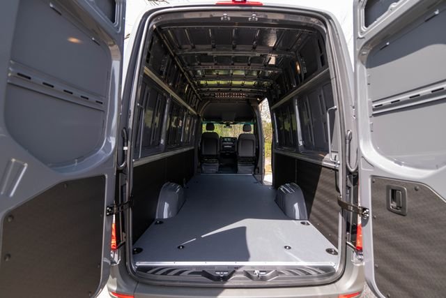 New 2026 Graphite Gray Mercedes-Benz Cargo 170 WB image 30