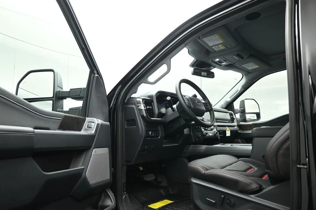 New 2026 Agate Black Metallic Ford Lariat image 8