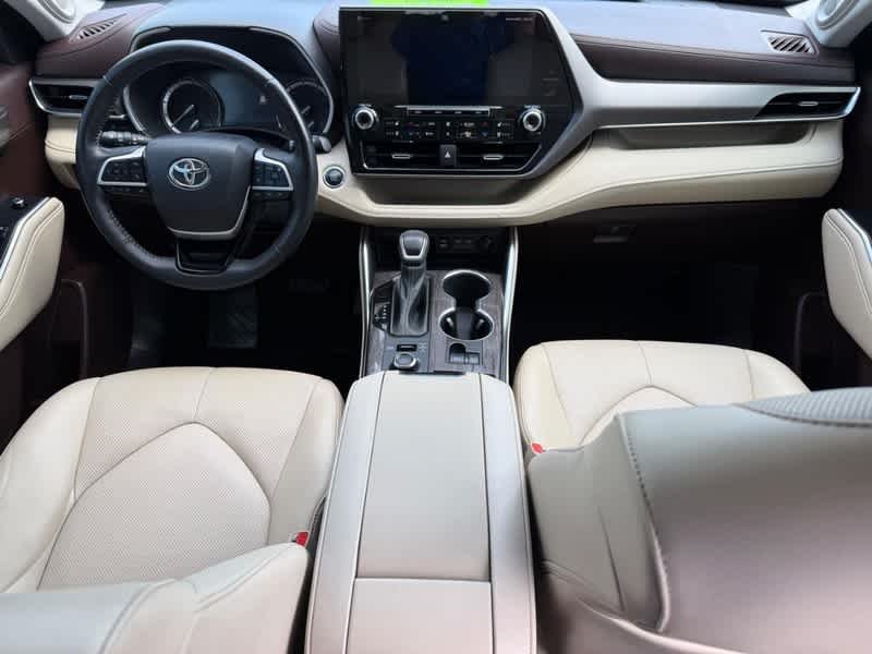 Used 2022 Opulent Amber Toyota Limited image 14