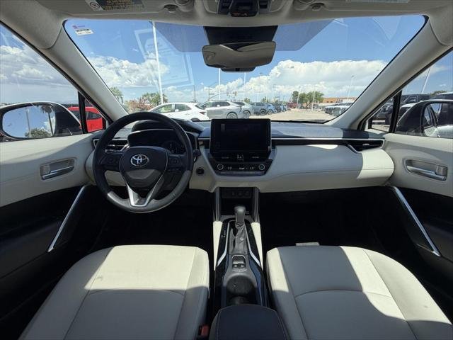 Certified Used 2023 WIND CHILL PEARL* Toyota  image 23