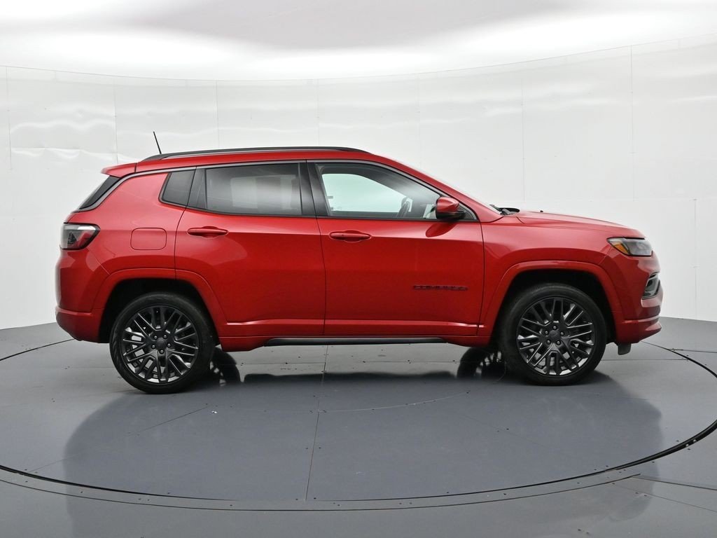 Used 2022 Red Line Jeep Limited image 5