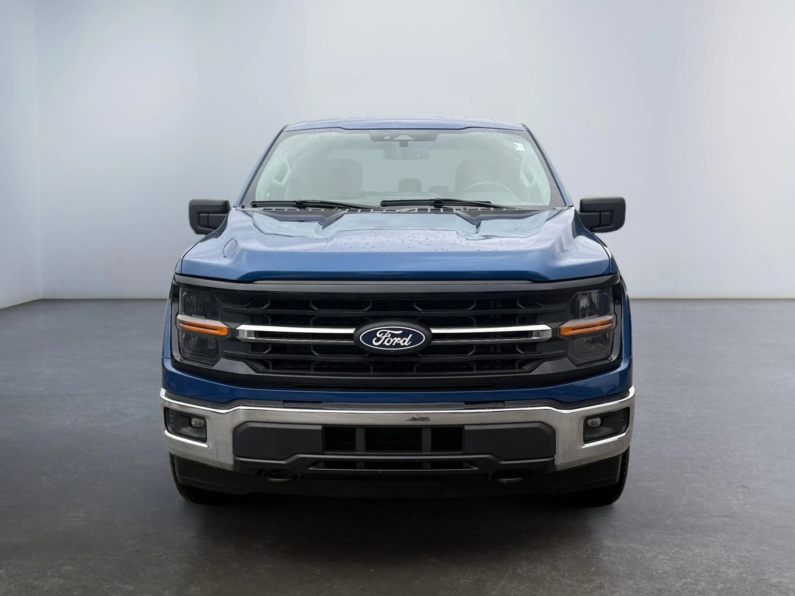 Used 2024 Atlas Blue Ford XLT image 8