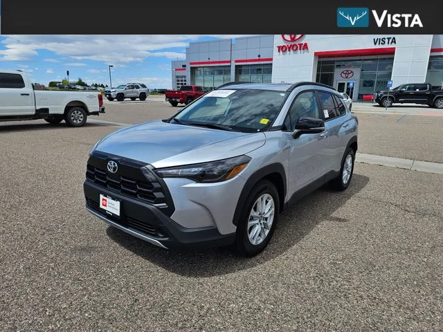 2026 Toyota Corolla Cross LE