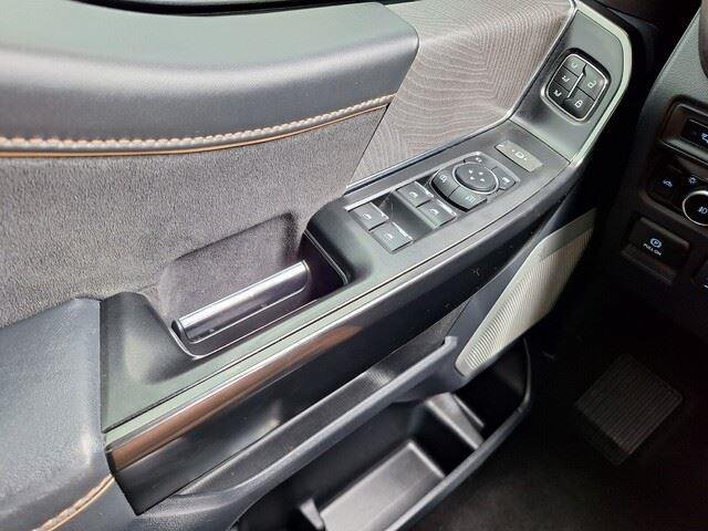 Used 2023 Agate Black Metallic Ford Platinum image 18