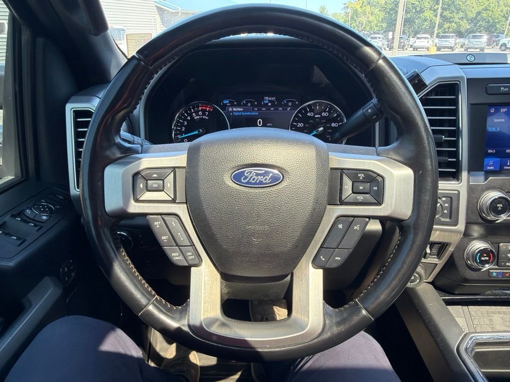 Used 2020 Magnetic Ford Platinum image 36