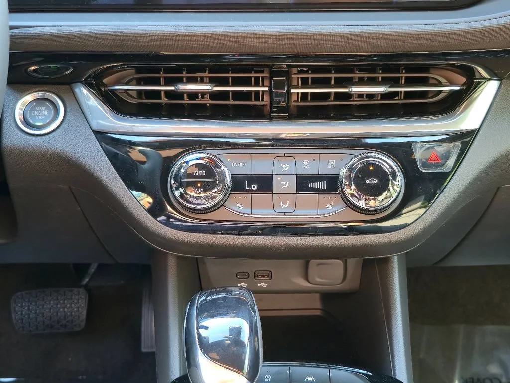 2026 Buick Envista Sport Touring - Photo 17