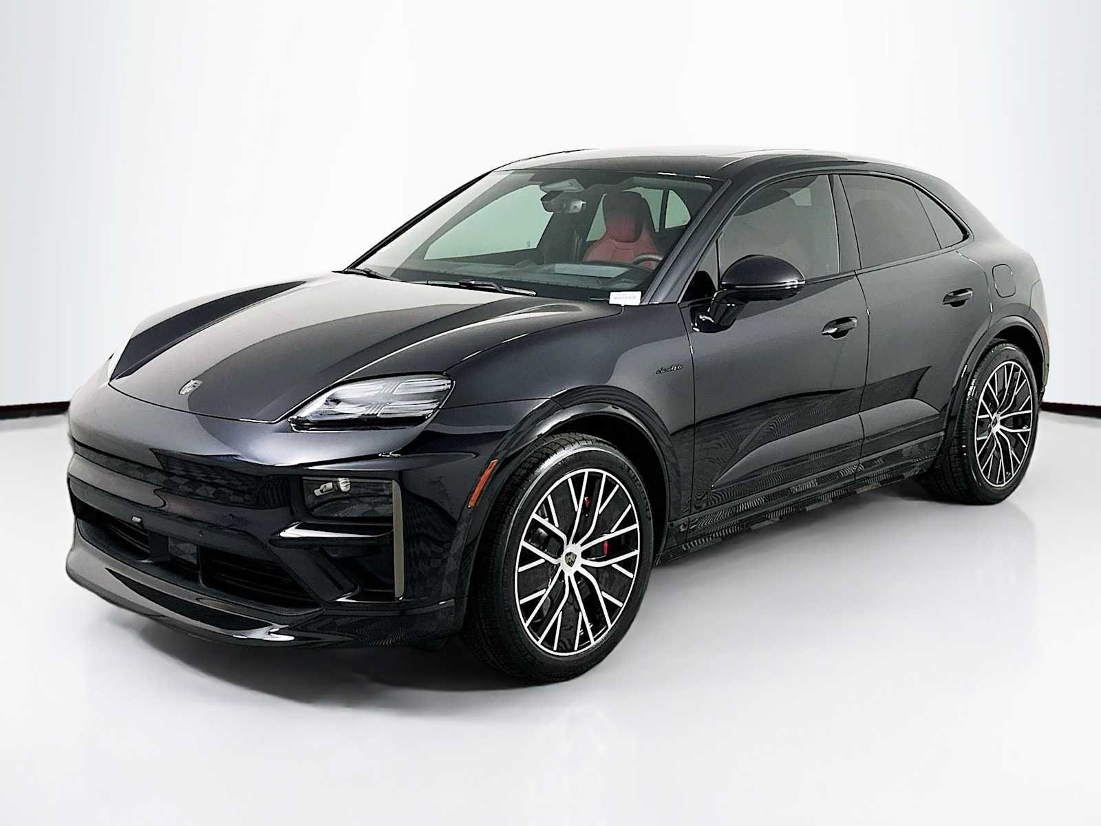 2025 Porsche Macan Electric Turbo