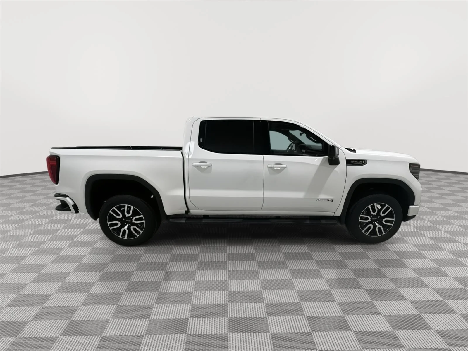 Used 2023 SUMMIT WHITE GMC AT4 image 6