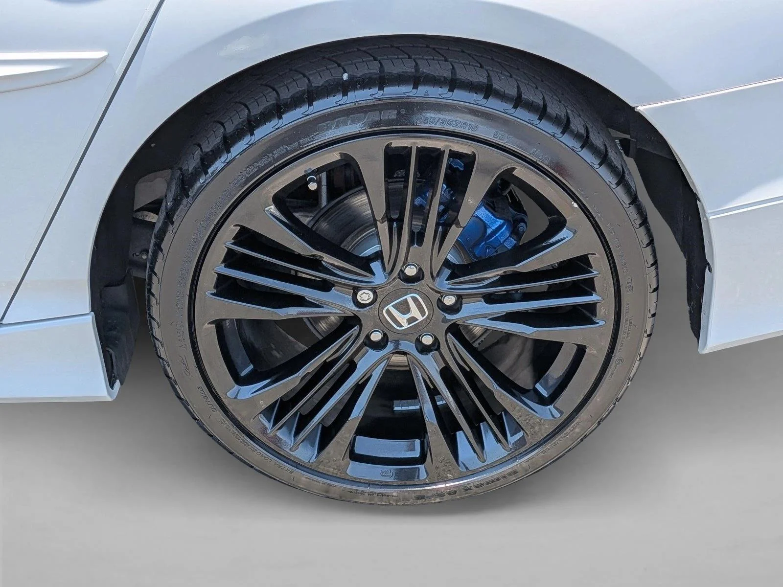 Used 2019 Black Honda  image 21