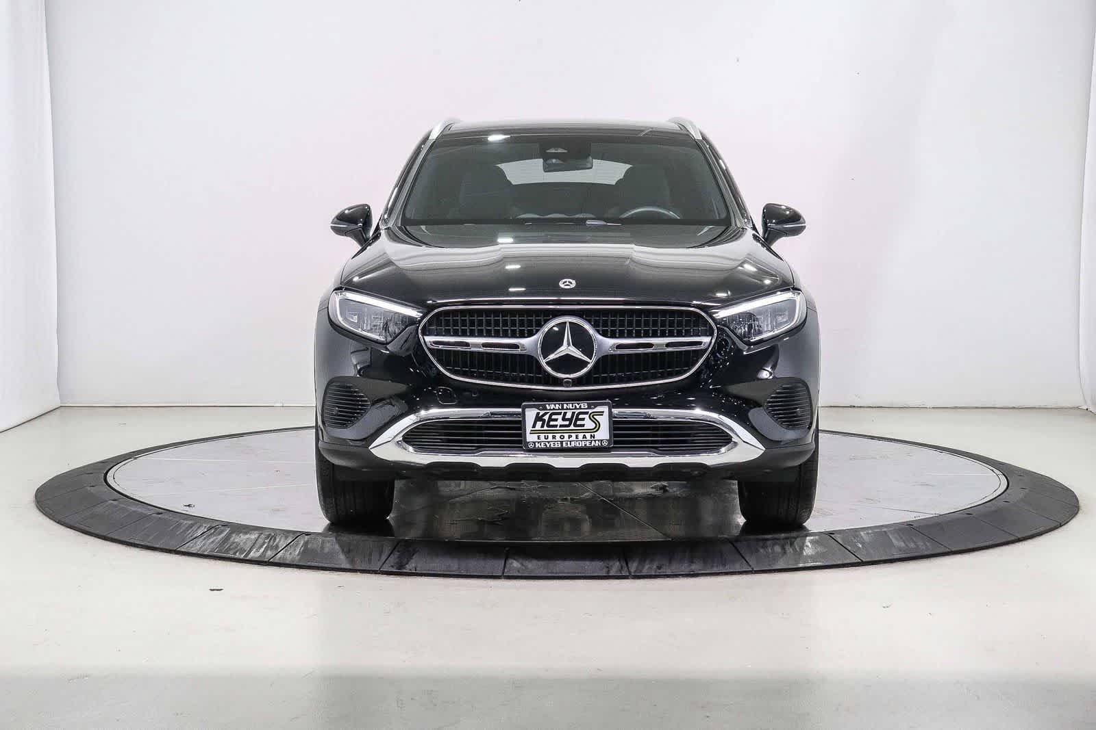 Used 2026 Black Mercedes-Benz GLC 300 image 6