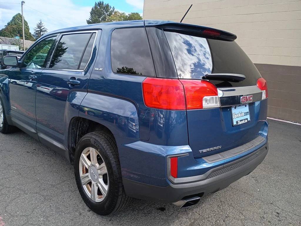 Used 2016 Blue GMC SLE-1 image 7