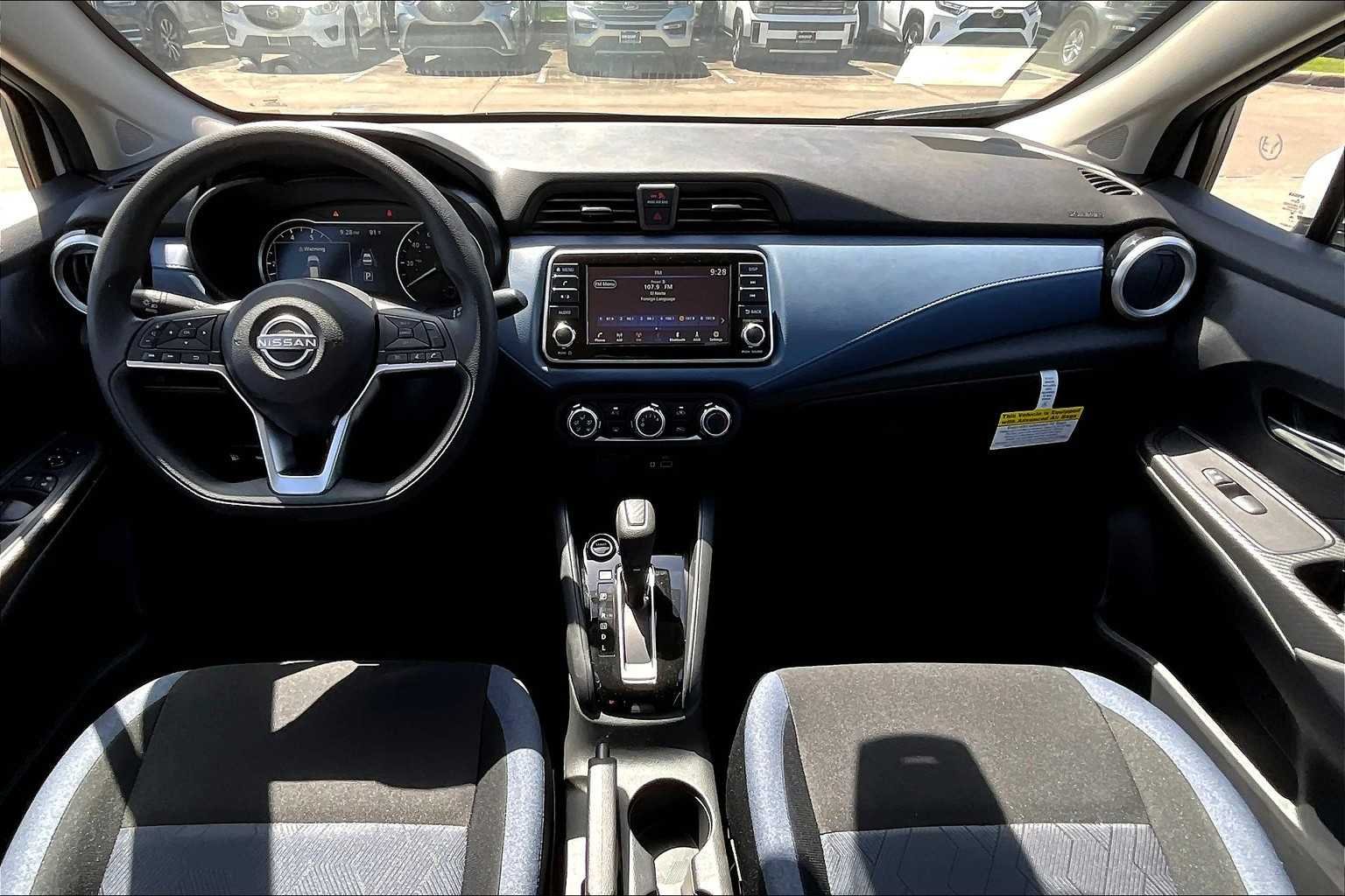 Used 2025 Aspen White Tricoat Nissan SV image 5