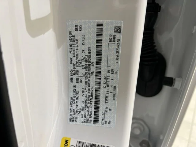 New 2026 Oxford White Ford Badlands® image 58