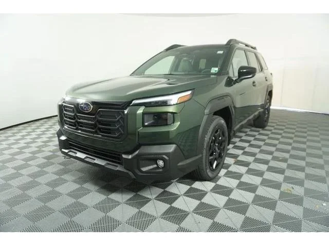New 2026 DEEP EMERALD GREEN PEARL Subaru Limited image 3