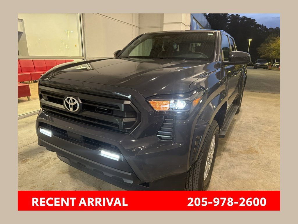 Used 2026  Toyota SR5 image 1