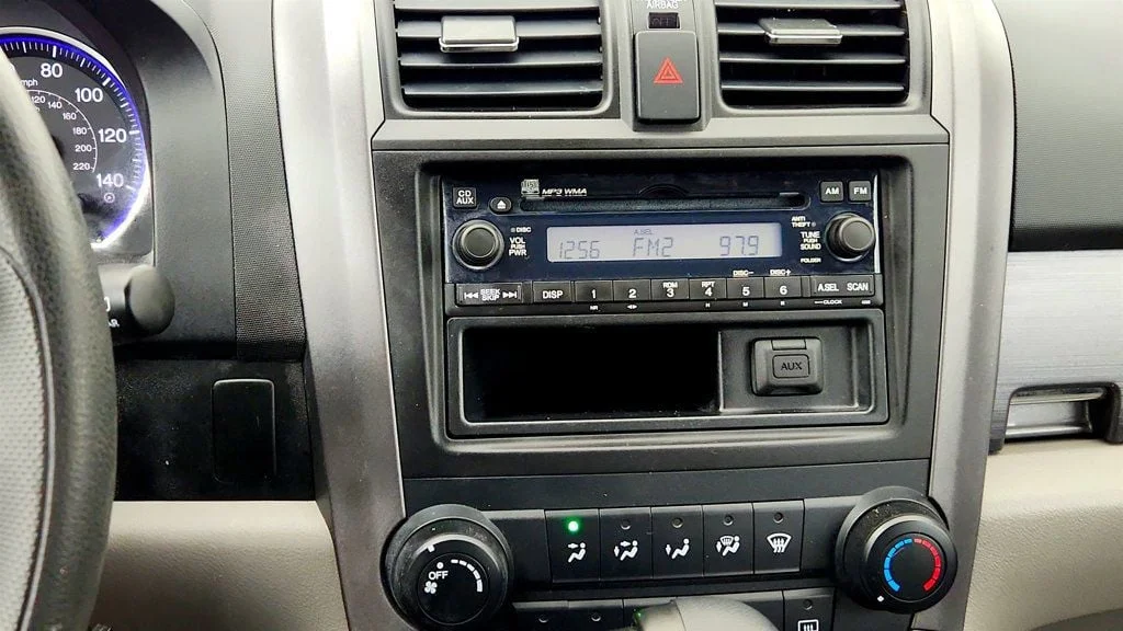 Used 2009 Glacier Blue Metallic Honda 2WD 5dr LX image 18