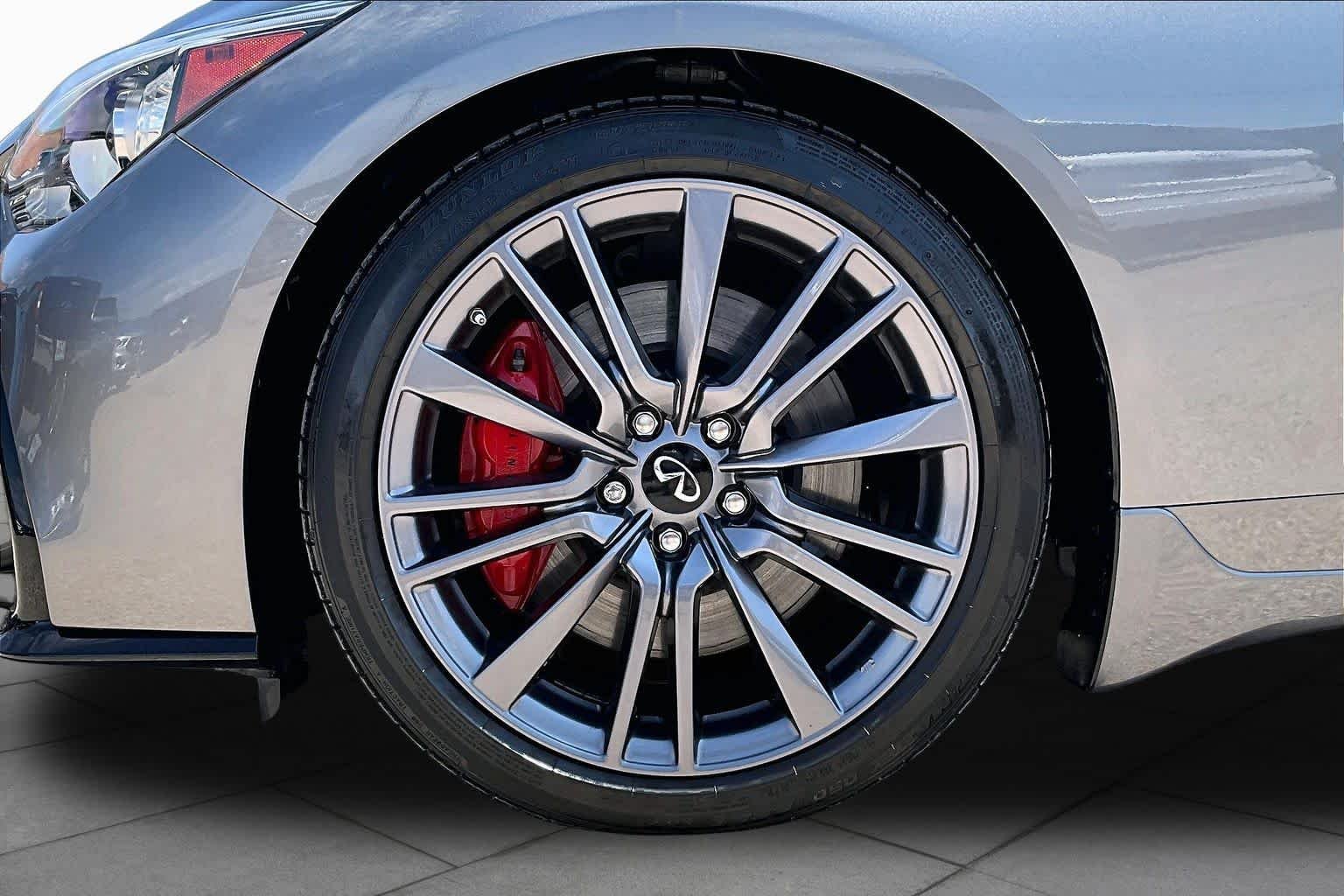 Used 2023 Graphite Shadow INFINITI RED SPORT 400 image 11