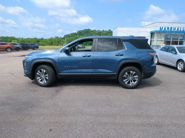 Used 2026 Lakeshore Blue Metallic Chevrolet LT image 30